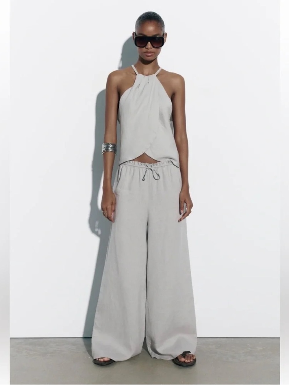 Zara Linen Halter Top & Linen Palazzo Pants - Picture 2 of 7